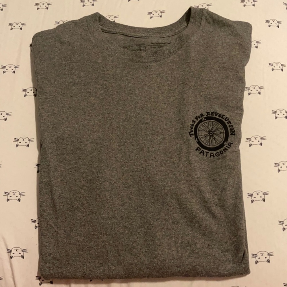 Patagonia tee